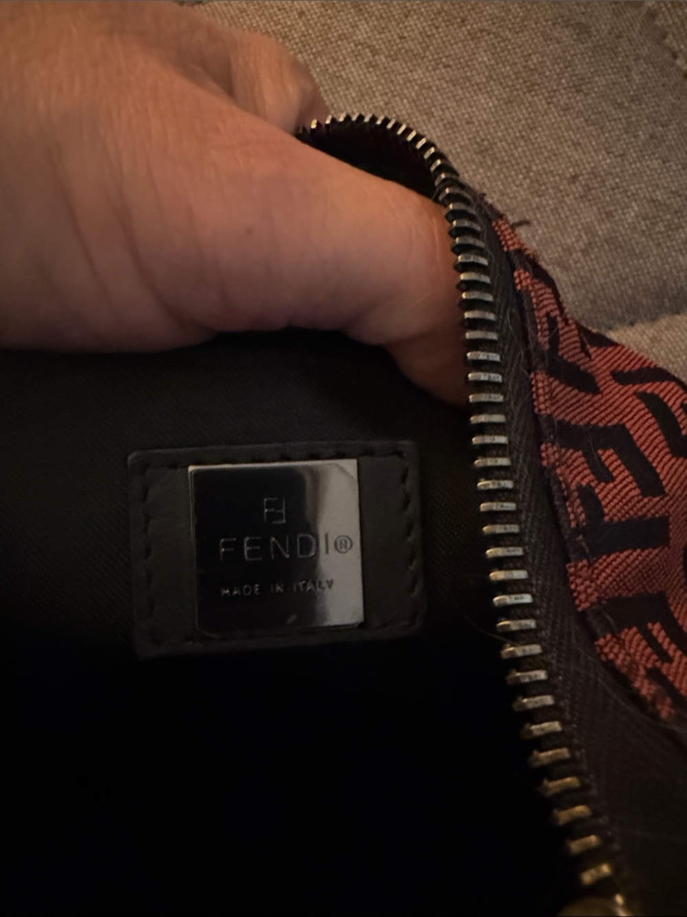 Fendi Zucca FF Logo Pouch in Red and Black - Picture 4 of 6